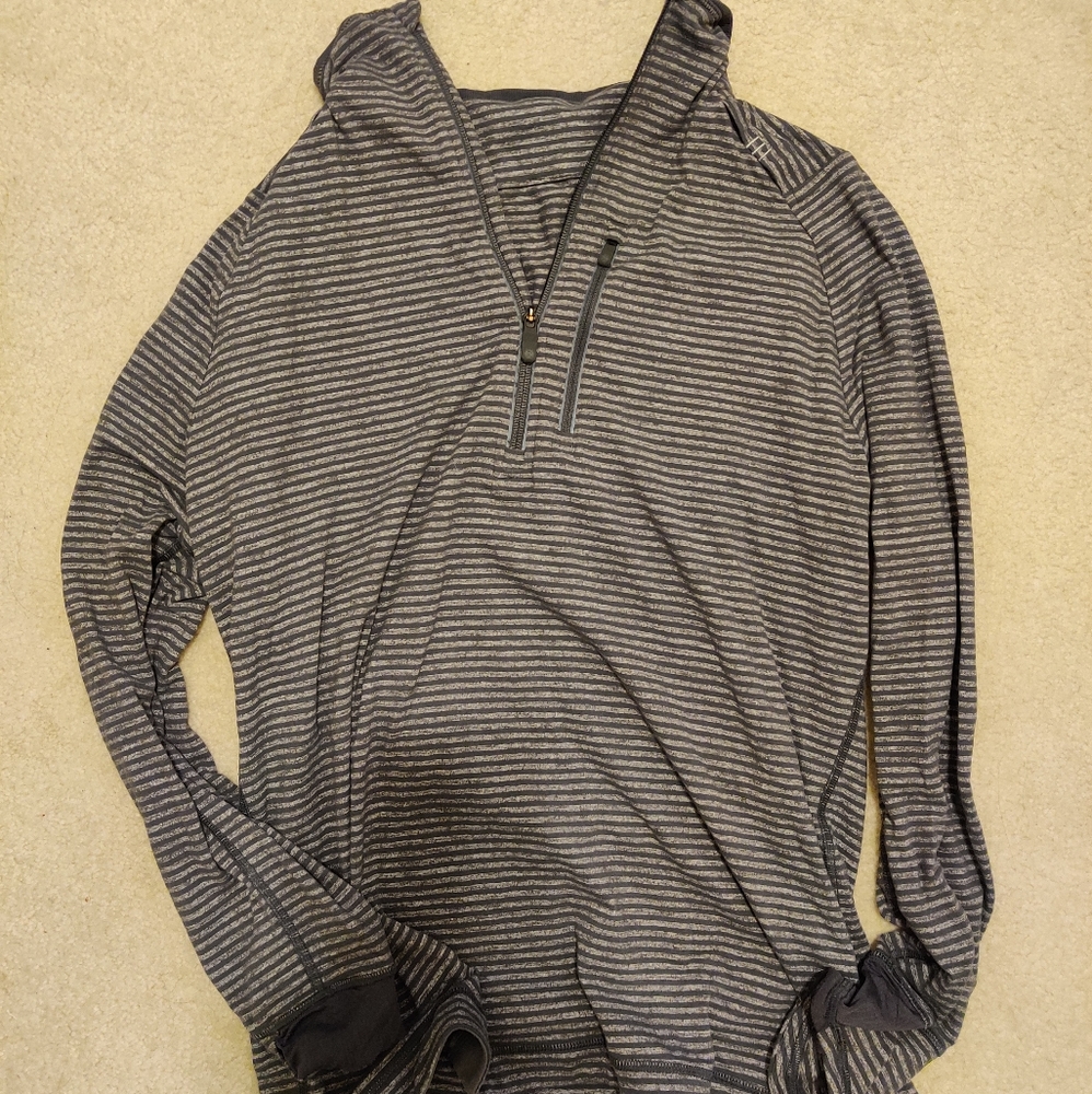 Lululemon Men's Zip Long Sleeve Shirt